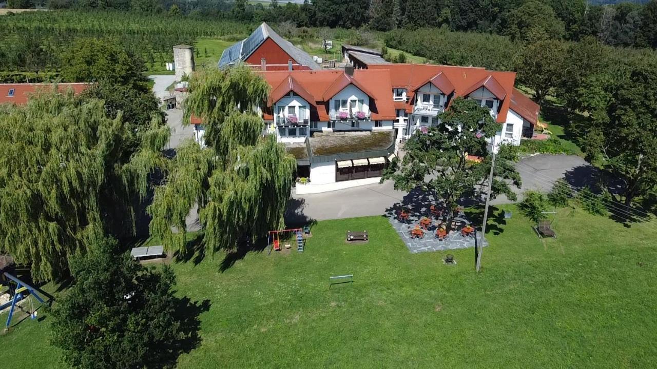 Landhotel Schellenberg Uberlingen Exteriör bild