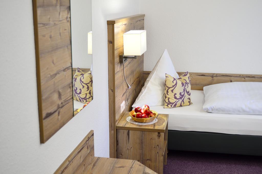 Landhotel Schellenberg Uberlingen Exteriör bild