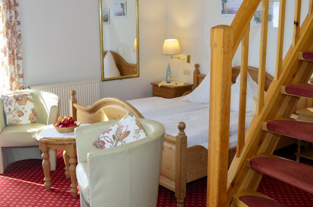 Landhotel Schellenberg Uberlingen Exteriör bild